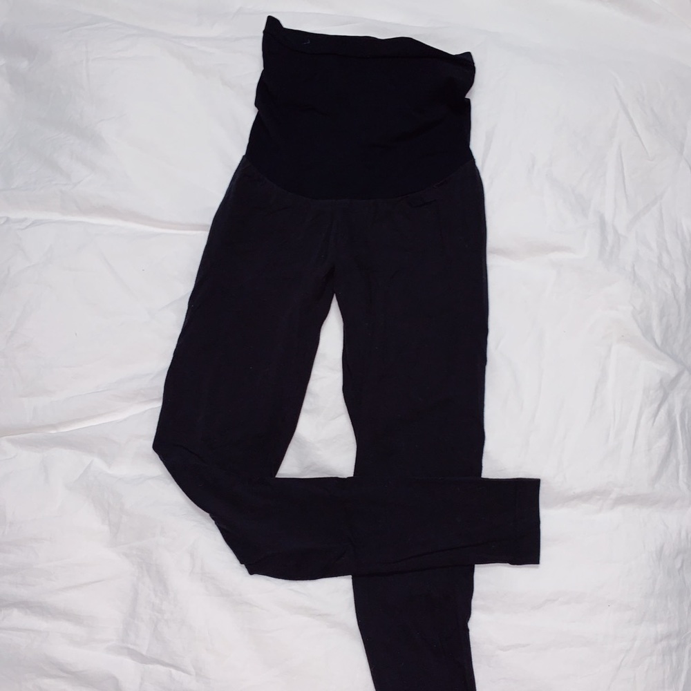 Motherhood Maternity leggings - size small